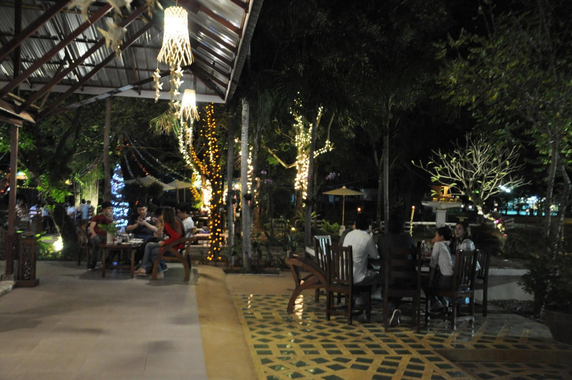 Siam Villa Sukhothai Luaran gambar